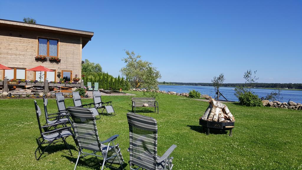 Guest House And Camping Jūrkalne מראה חיצוני תמונה