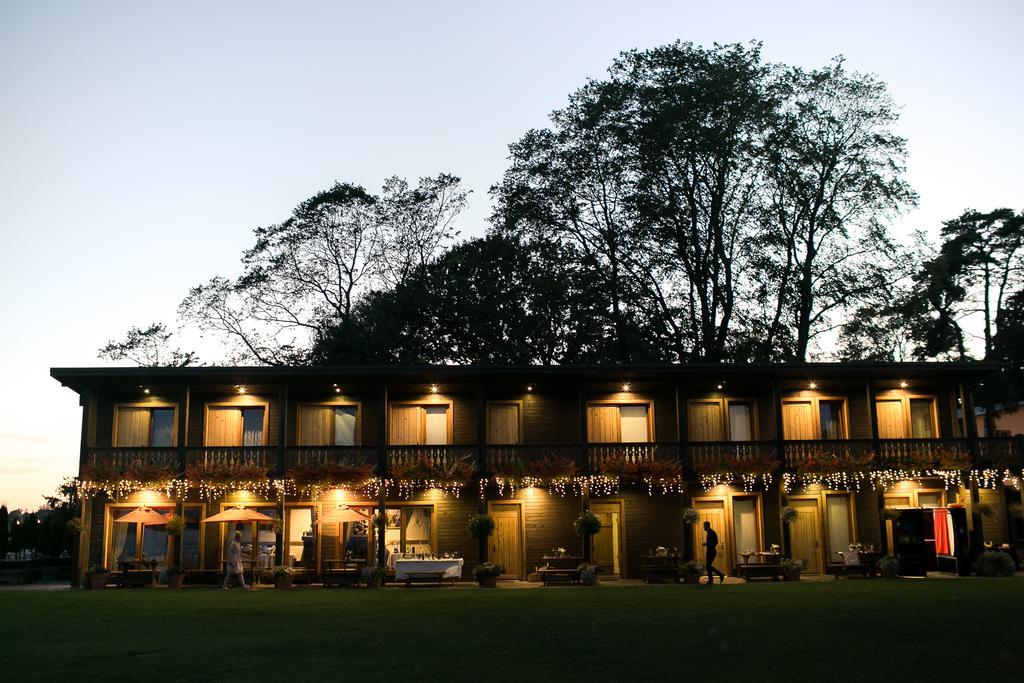 Guest House And Camping Jūrkalne מראה חיצוני תמונה