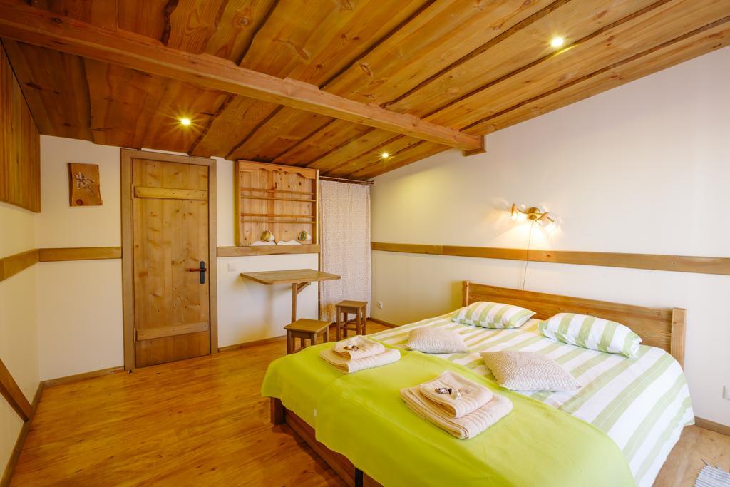 Guest House And Camping Jūrkalne מראה חיצוני תמונה